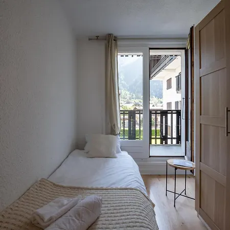 Lyret 1 - Happy Apartment *